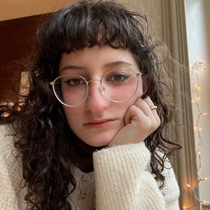 Meet your Posher, Ana